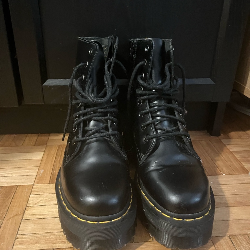 Dr. Martens Black JADON Boots